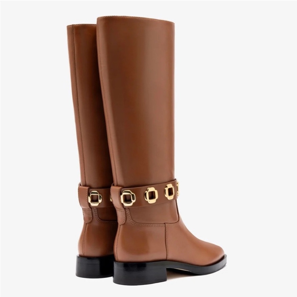 Larroude Milan Flat Boot In Caramel Leather